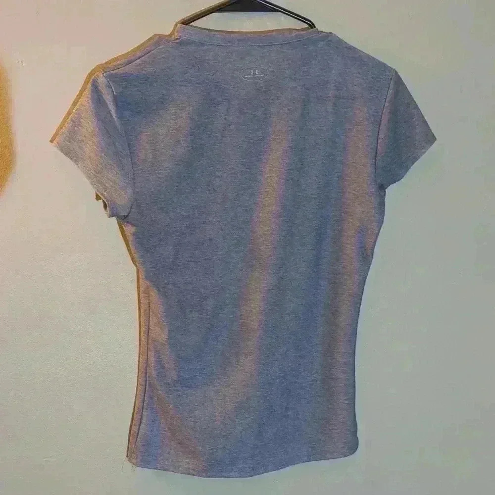 Under Armour shirt, gray, medium - Picture 5 of 7
